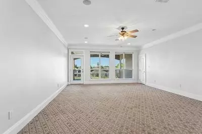 Living - 238 Spinnaker Dr, Slidell, LA 70458 photo 6 of 6