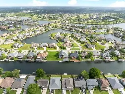 View/Area - 238 Spinnaker Dr, Slidell, LA 70458 photo 5 of 7