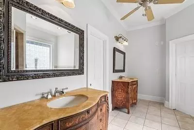 Bath - 238 Spinnaker Dr, Slidell, LA 70458 photo 1 of 6
