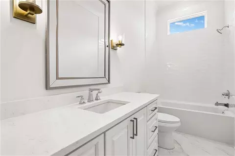 Bath - 4248 Cypress Point Dr, Covington, LA 70433 photo 6 of 6