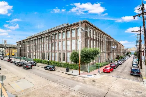 920 Poeyfarre St #132, New Orleans, LA 70130