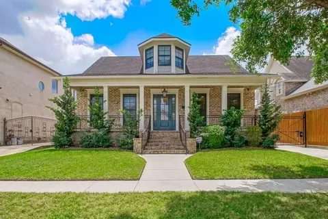 1608 Charlton Dr, New Orleans, LA 70122