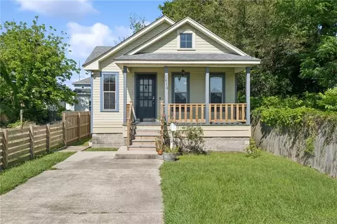 1810 Old St Bernard St, New Orleans, LA 70116