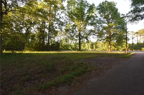 001 Wilson Ln, Pearl River, LA 70452