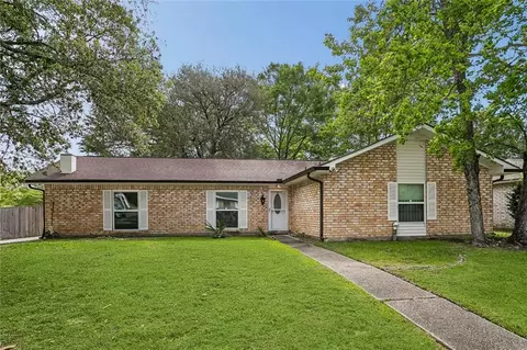 220 William Dr, Slidell, LA 70458