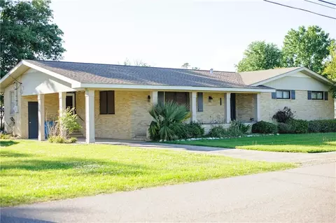 110 St Anthony St, Luling, LA 70070