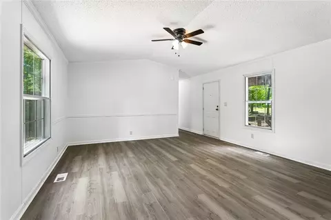 Living - 20249 1081 Hwy, Covington, LA 70435 photo 1 of 2