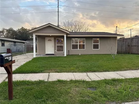 4010 Mithra St, New Orleans, LA 70126