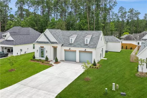 120 Chateau Papillon, Mandeville, LA 70471