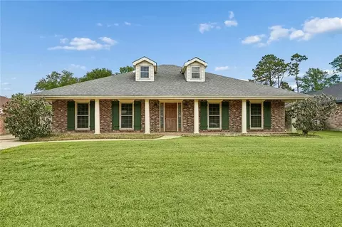 239 Somerset St, Laplace, LA 70068