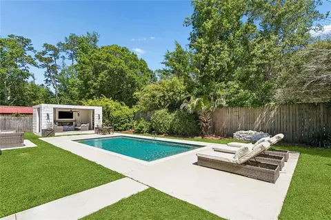 655 Barbara Pl, Mandeville, LA 70448 photo 29