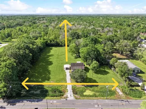 1558 Bayou Rd, Saint Bernard, LA 70085