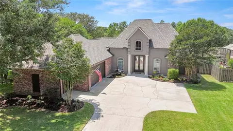 6261 Beau Douglas Ave, Gonzales, LA 70737