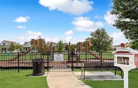 View/Area - 344 Ormond Dr, Covington, LA 70433 photo 1 of 3