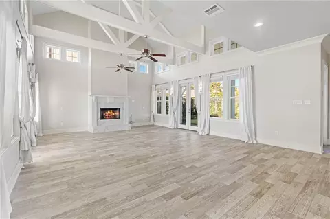 Living - 344 Ormond Dr, Covington, LA 70433 photo 5 of 6
