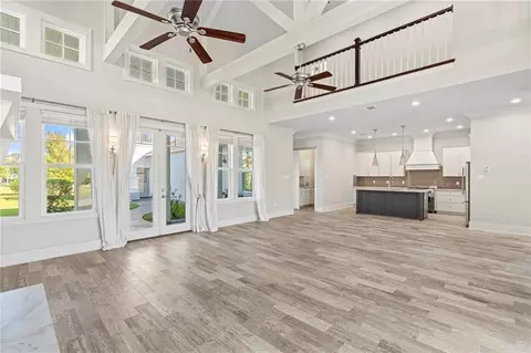 Living - 344 Ormond Dr, Covington, LA 70433 photo 4 of 6