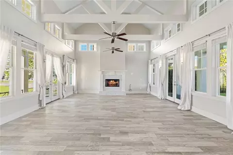 Living - 344 Ormond Dr, Covington, LA 70433 photo 2 of 6