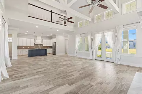 Living - 344 Ormond Dr, Covington, LA 70433 photo 3 of 6