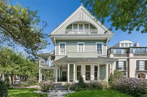 2727 St Charles St, New Orleans, LA 70130