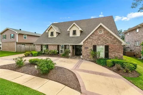 4804 Cleveland Pl, Metairie, LA 70003