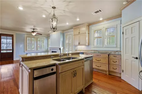 Kitchen - 127 Wilkinson St, Mandeville, LA 70448 photo 2 of 3