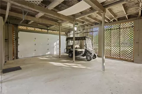 Exterior - 127 Wilkinson St, Mandeville, LA 70448 photo 5 of 8
