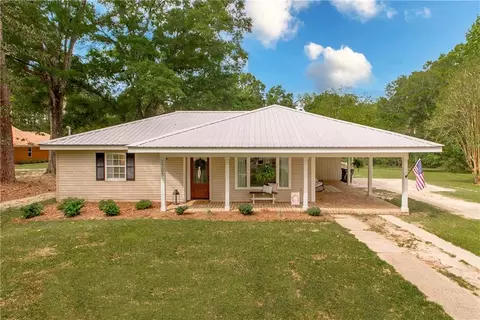1705 Highway 10 Hwy, Bogalusa, LA 70427