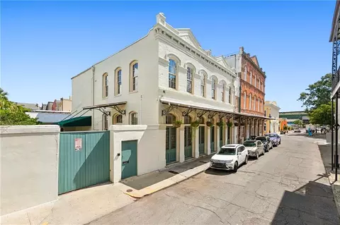 515 Ursulines Ave, New Orleans, LA 70116