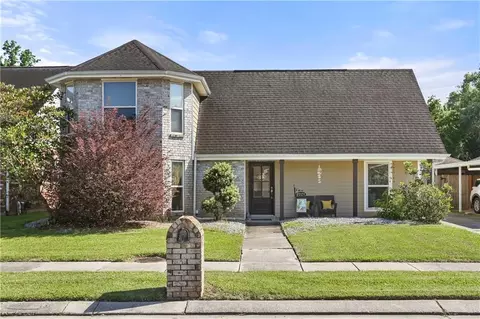 2701 S Lake Blvd, Violet, LA 70092