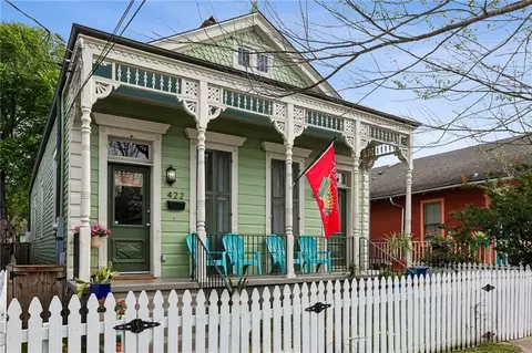 422 Red Allen Way, New Orleans, LA 70114