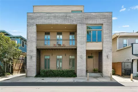 5940 Magazine St #204, New Orleans, LA 70115