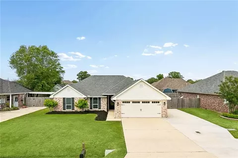209 Bethany Dr, Luling, LA 70070