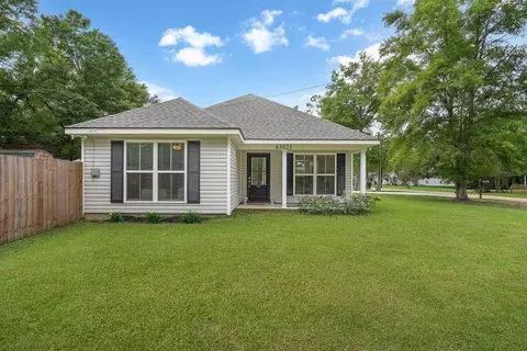 65023 Calhoun St, Pearl River, LA 70452