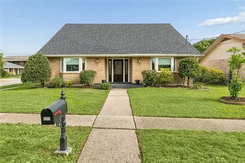 3935 Peoples St, Metairie, LA 70002