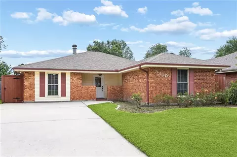 Exterior - 3310 Chateau Blvd, Kenner, LA 70065 photo 2 of 3