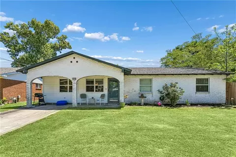 3676 Meadowdale Dr, Slidell, LA 70458