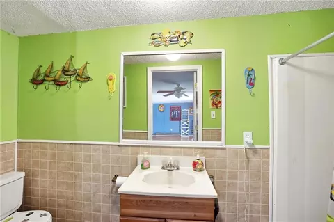 Bath - 18406 Highway 442 E, Independence, LA 70443 photo 4 of 4