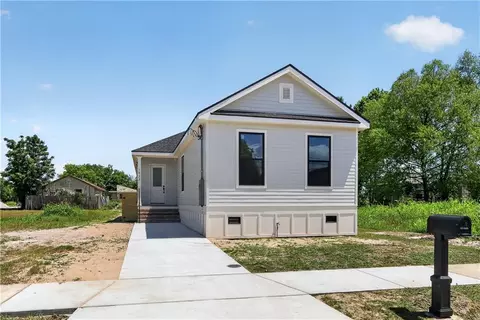 1933 Reynes St, New Orleans, LA 70117
