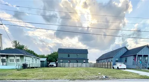 3934 Johnny Jackson Jr Blvd, New Orleans, LA 70126