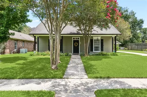 4943 Tealwood Ct, Baton Rouge, LA 70809