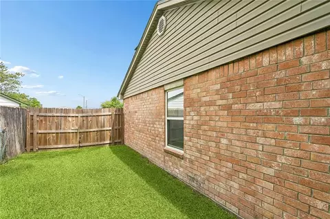 Exterior - 113 Celeste Cir, Slidell, LA 70458 photo 2 of 3