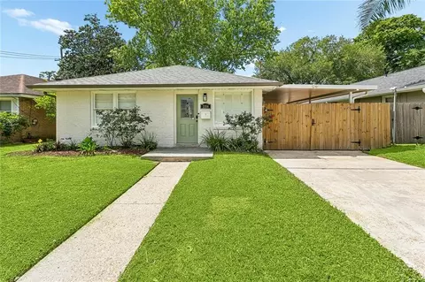 1104 Helios Ave, Metairie, LA 70005