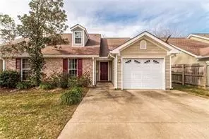 204 S General Pershing St, Hammond, LA 70403