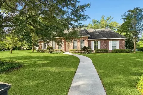 2244 America St, Mandeville, LA 70448