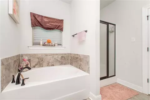 Bath - 668 High Ridge Loop, Slidell, LA 70458 photo 3 of 3