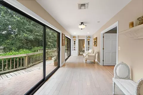 Entry Way - 14 Riverbend Ln, Covington, LA 70433 photo 2 of 2