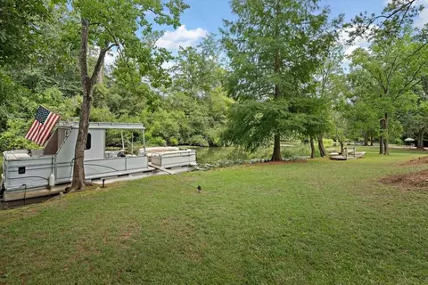 Exterior - 14 Riverbend Ln, Covington, LA 70433 photo 7 of 10