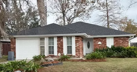 448 Pellerin Dr, Kenner, LA 70065