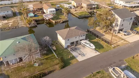 View/Area - 238 Clara Dr, Slidell, LA 70458 photo 3 of 10