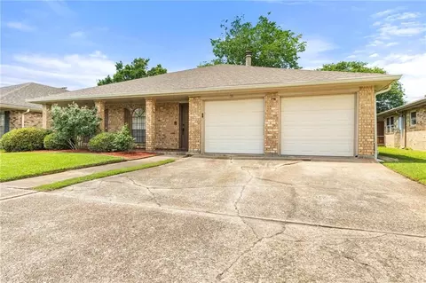 33 Clevner Dr, Kenner, LA 70065